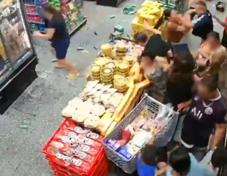 Feminicídio em São Paulo: mulher é morta a facadas por companheiro em supermercado