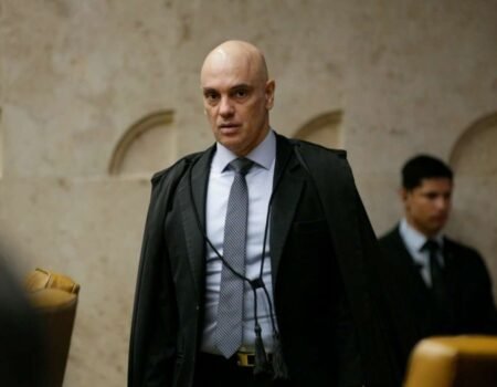 Documento apócrifo usado por Moraes contra Mendonça aponta confecção de dossiês sigilosos na PF, diz site