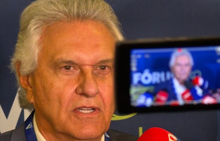 Ronaldo Caiado defende saída de Alexandre de Moraes do STF após revelação de mensagens