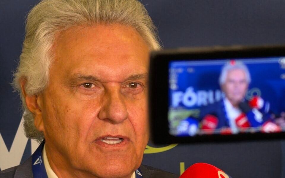 Ronaldo Caiado defende saída de Alexandre de Moraes do STF após revelação de mensagens