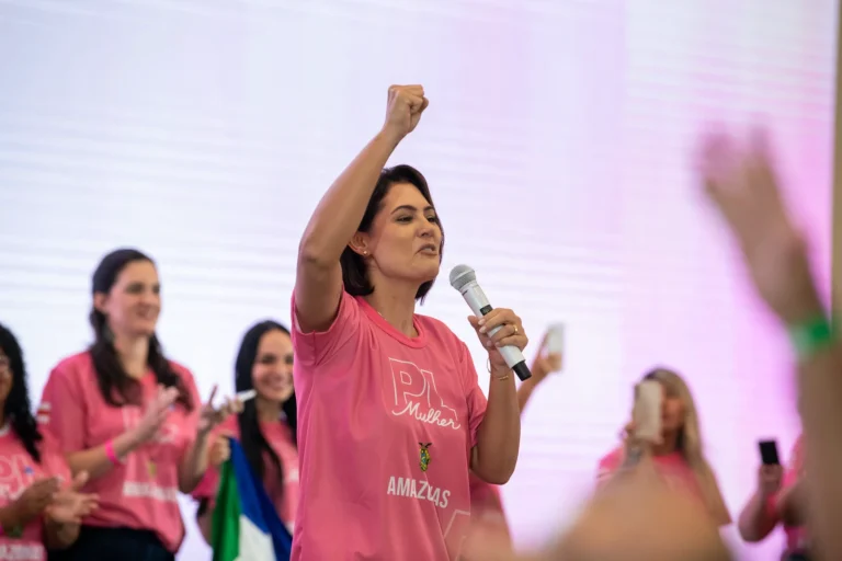 Eleições 2026: Pesquisa indica Michelle Bolsonaro na frente da disputa pelo Senado no Distrito Federal