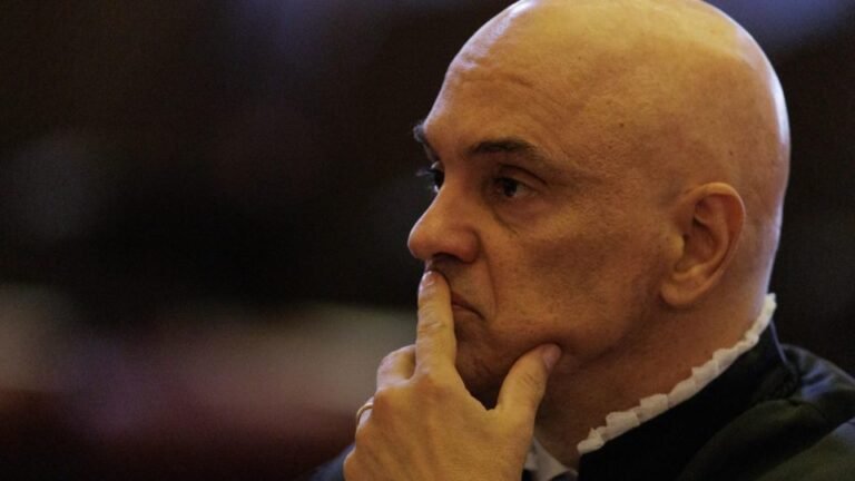 Documento da PF que fundamentou acusações de Moraes contra Mendonça carece de valor probatório
