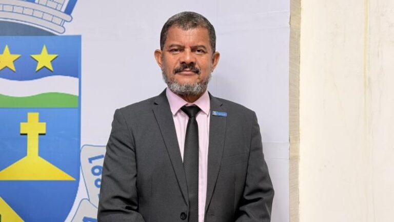 Em plenário, Subtenente Muniz cobra apuração sobre a Uesb e dispara contra a segurança pública na Bahia