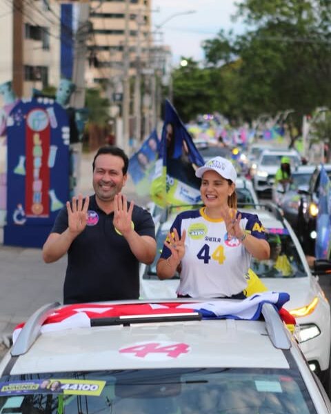 Eleições 2026: Wagner Alves e Sheila Lemos encerram campanha com grande carreata em Vitória da Conquista