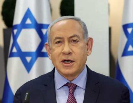 Com 72,4% das urnas apuradas em Israel, bloco de Benjamin Netanyahu mantém liderança na contagem de votos
